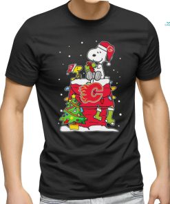 Snoopy And Woodstock Calgary Flames Christmas Tree Shirt