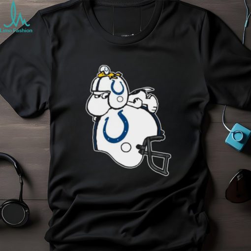 Snoopy And Woodstock Resting On Indianapolis Colts Helmet Shirt