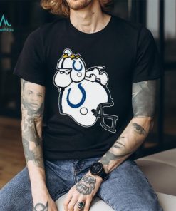 Snoopy And Woodstock Resting On Indianapolis Colts Helmet Shirt