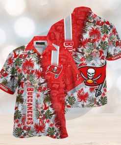 Tampa Bay Buccaneers NFL Summer Hawaii Shirt And Shorts For Your Loved Ones