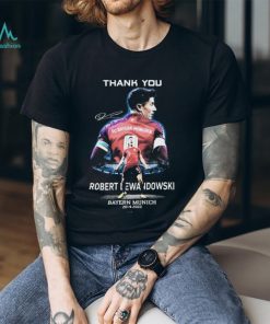 Thank You Robert Lewandowski Bayern Munich 2014 2022 Signature Graphic T Shirt