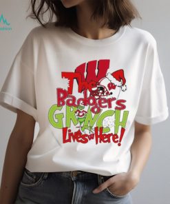 The Badgers Grinch Lives Here Christmas Shirt