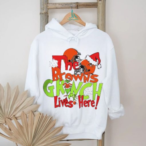 The Browns Grinch Lives Here Christmas Shirt