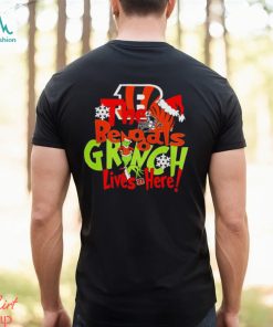 The Cincinnati Bengals football Grinch lives here Merry Christmas shirt