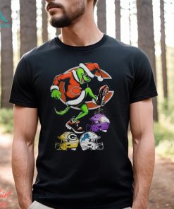 The Grinch Chicago Bears Stomp On NFL Teams Christmas T Shirt