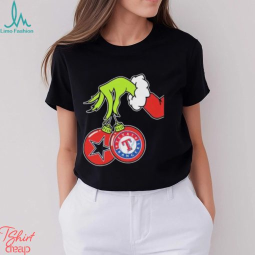 The Grinch Hand Hold Dallas Cowboys And Texas Rangers T Shirt