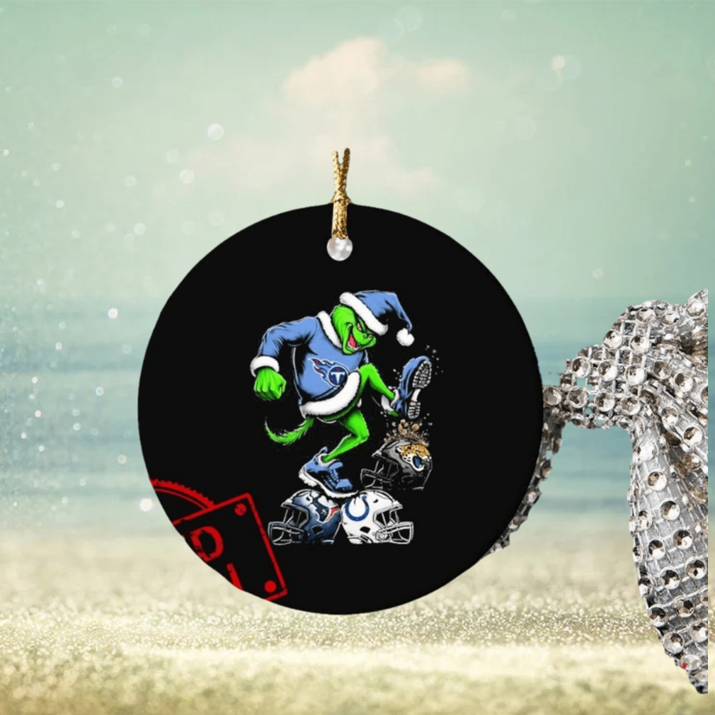 The Grinch Tennessee Titans Stomp On NFL Teams Christmas Ornament The Grinch Tennessee Titans Stomp On NFL Teams Christmas Ornament