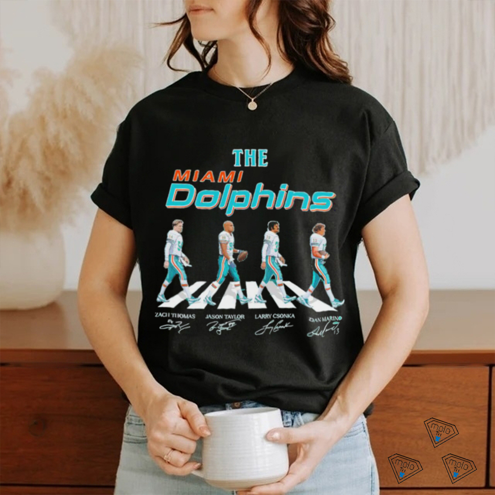 The Miami Dolphins players abbey road signatures shirt The Miami Dolphins players abbey road signatures shirt