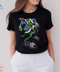 Titans Pro Shop The Grinch Tennessee Titans Stomp On NFL Teams Christmas T Shirt