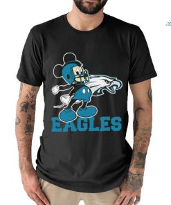 Top mickey Mouse cartoon NFL Philadelphia Eagles football player helmet logo shirt