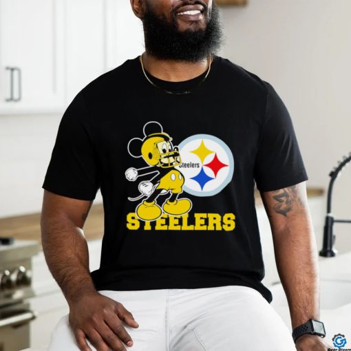 Top mickey Mouse cartoon NFL Pittsburgh Steelers football player helmet logo shirt