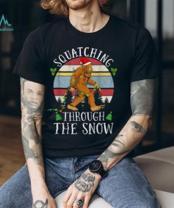 Trending Funny Sasquatch Christmas Squatching Bigfoot Xmas Tree Light T Shirts