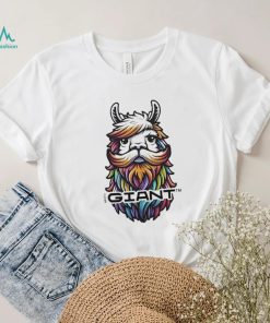 Uncle Studio Beard Alpaca Giant Colorful shirt