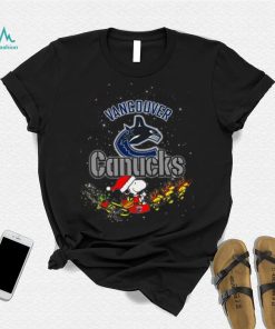 Vancouver Canucks NHL Santa Snoopy and Woodstock Christmas T Shirt
