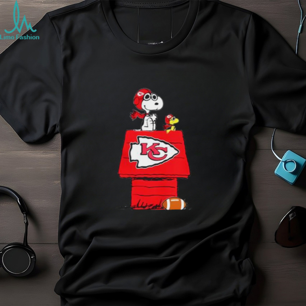Vintage Snoopy And Woodstock Kansas City Chiefs Shirt Vintage Snoopy And Woodstock Kansas City Chiefs Shirt