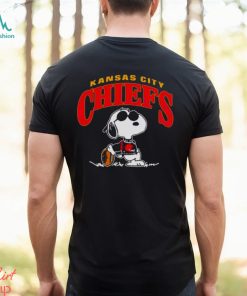 Vintage Snoopy Football Kansas City Chiefs Nfl 2023 T Shirt