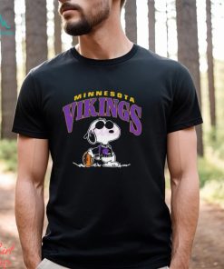 Vintage Snoopy Football Minnesota Vikings Nfl 2023 T shirt