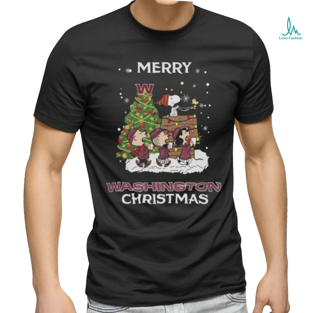 Washington Football Team Snoopy Family Christmas Tree shirt Washington Football Team Snoopy Family Christmas Tree shirt