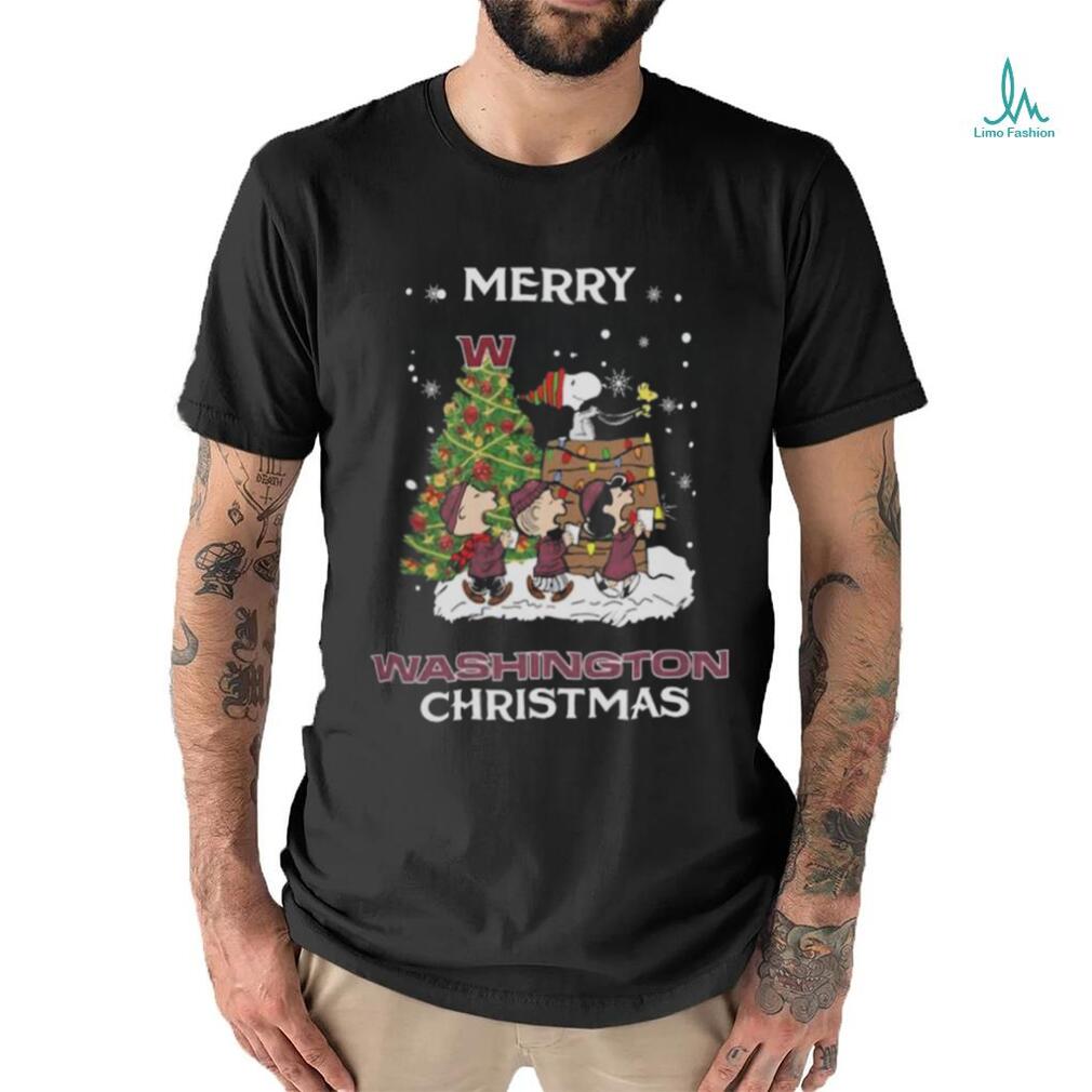 Washington Football Team Snoopy Family Christmas Tree shirt Washington Football Team Snoopy Family Christmas Tree shirt