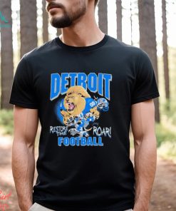 Aidan Hutchinson Wearing Re The Roar Lions t shirt