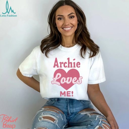 Archie Loves Me! Graphic T Shirt