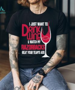 Arkansas Razorbacks I Just Want To Drink Wine Shirt