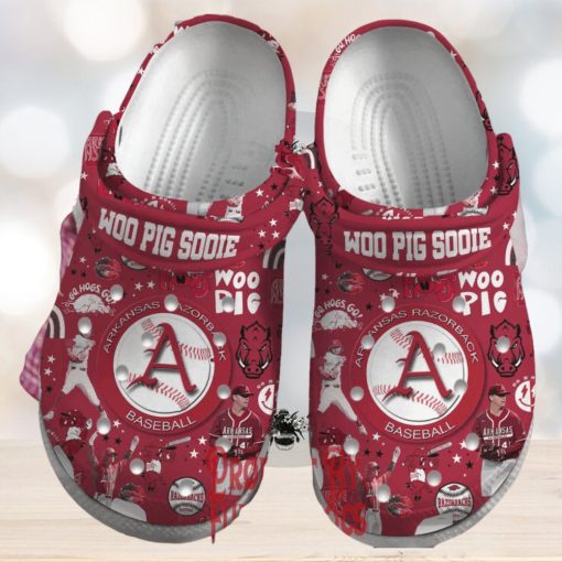 Arkansas Razorbacks Woo Pig Sooie Crocs Shoes