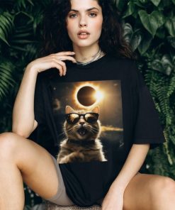 Cat Taking A Selfie with Solar 2024 Eclipse Wearing Glasses T Shirt