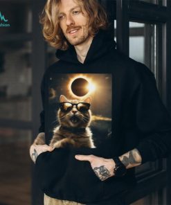 Cat Taking A Selfie with Solar 2024 Eclipse Wearing Glasses T Shirt