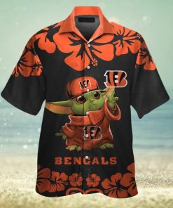 Cincinnati Bengals Baby Yoda Short Sleeve Button Up Tropical Hawaiian Shirt