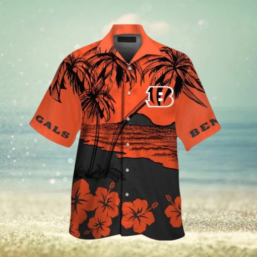 Cincinnati Bengals Short Sleeve Button Up Tropical Hawaiian Shirt VER020