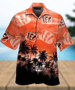 Cincinnati Bengals Short Sleeve Button Up Tropical Hawaiian Shirt VER023