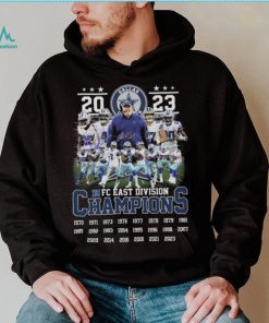Dallas Cowboys Players 2023 NFC East Division Champions Signatures Shirt