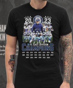 Dallas Cowboys Players 2023 NFC East Division Champions Signatures Shirt