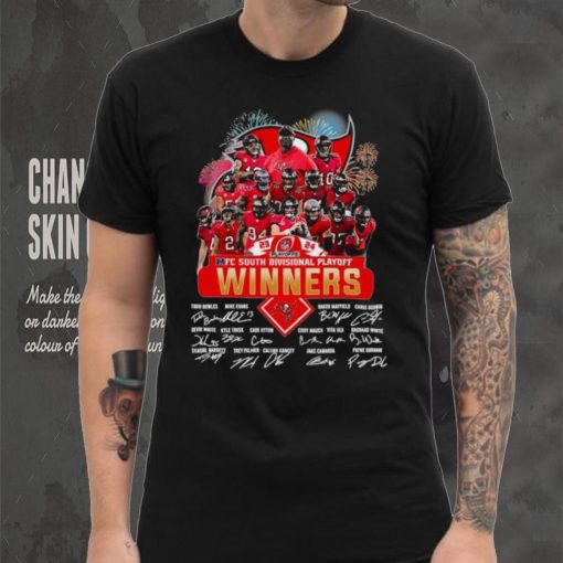 Fireworks Tampa Bay Buccaneers 23 24 NFC South Divisional Playoff winners signatures shirt
