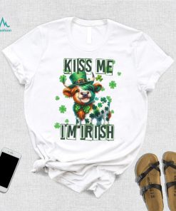 Funny Cow Kiss me I'm Irish St, Patrick's Day Shirt