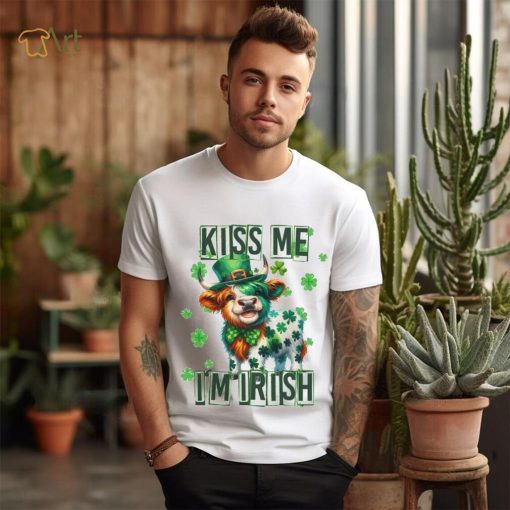 Funny Cow Kiss me I’m Irish St, Patrick’s Day Shirt