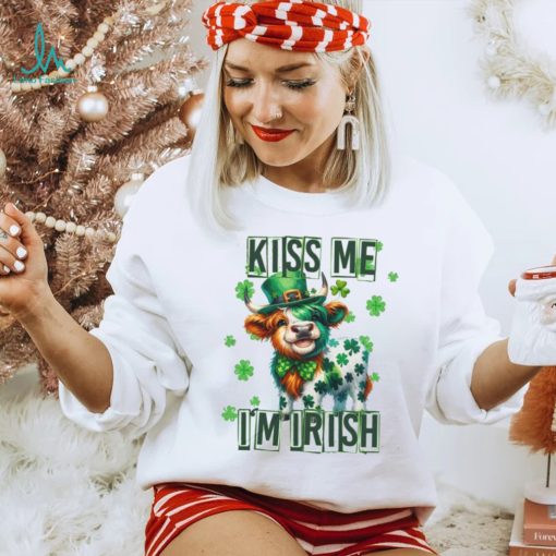 Funny Cow Kiss me I’m Irish St, Patrick’s Day Shirt