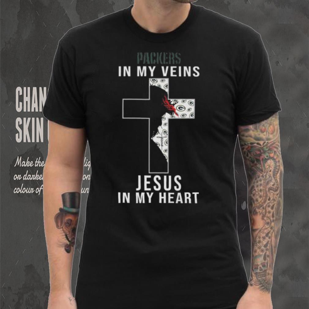 Green Bay Packers In My Veins Jesus In My Heart Cross Shirt Green Bay Packers In My Veins Jesus In My Heart Cross Shirt