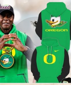 Hot Trend Oregon Ducks Legend Hoodie Limited Edition
