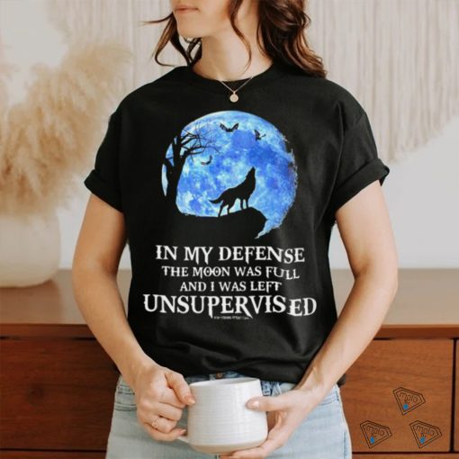 IN MY DEFENSE THE MOON Wolf Classic T Shirt