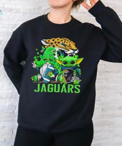 Jacksonville Jaguars Baby Yoda Happy St.Patrick’s Day Shamrock t shirt