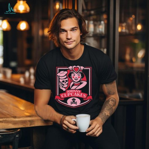 Johnny Cupcakes Queen Of Hearts t shirt