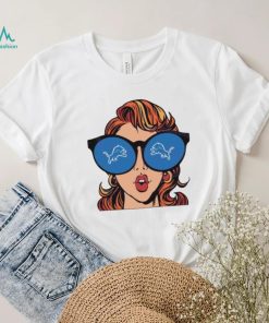 Just a girl with love glassess Detroit Lions shirt