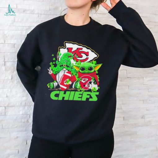 Kansas City Chiefs Baby Yoda Happy St.Patrick’s Day Shamrock shirt