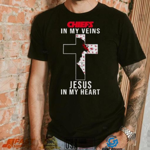Kansas City Chiefs Nfl In My Veins Jesus In My Heart Cross 2024 T Shirt