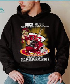 Kansas City Chiefs rock music keep my soul forever young shirt