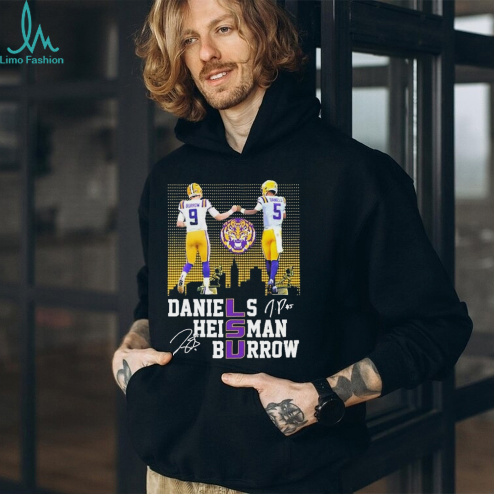 LSU Tigers Heisman Jayden Daniels Joe Burrow City Skyline Signatures T Shirt LSU Tigers Heisman Jayden Daniels Joe Burrow City Skyline Signatures T Shirt
