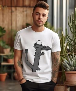 Listen Toothless Chilling Essential T Shirt