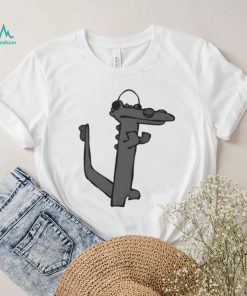Listen Toothless Chilling Essential T Shirt